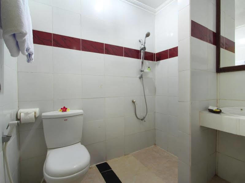 Jimbaran Lestari Hotel & Residence - Spa Экстерьер фото