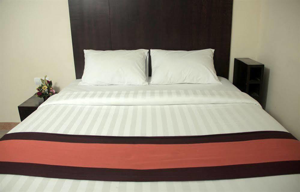 Jimbaran Lestari Hotel & Residence - Spa Экстерьер фото
